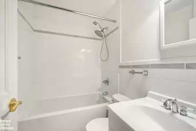 436 W 47th Street #1B, New York City, NY 10036 - Photo 12