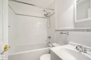 436 W 47th St, New York City, NY 10036 - Photo 12