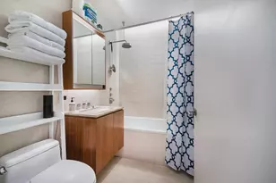555 W 59th St, New York City, NY 10019 - Photo 6