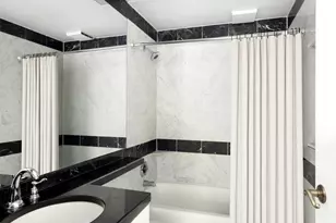 150 W 56th St, New York City, NY 10019 - Photo 6