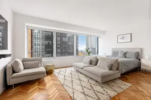 150 W 56th St, New York City, NY 10019 - Photo 1