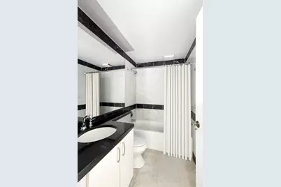 150 W 56th Street #4606, New York City, NY 10019 - Photo 6