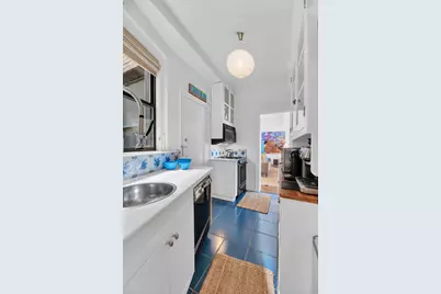 175 E 79th Street #12D, New York, NY 10075 - Photo 4
