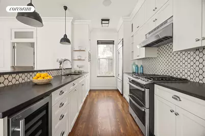 255 Eastern Parkway #A6, Brooklyn, NY 11238 - Photo 8