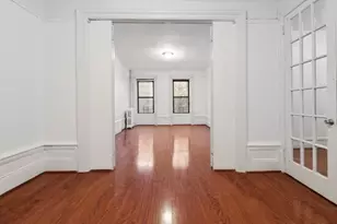 243 W 98th St, New York City, NY 10025 - Photo 2