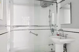 55 E 9th St, New York City, NY 10003 - Photo 12