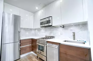 11-35 45th Ave, New York City, NY 11101 - Photo 6