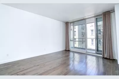11-35 45th Avenue #3H, New York City, NY 11101 - Photo 8