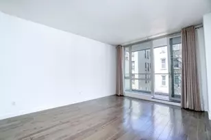 11-35 45th Ave, New York City, NY 11101 - Photo 8