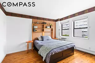 424 W 49th St, New York City, NY 10019 - Photo 8