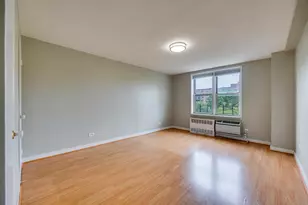 525 Ocean Pkwy, Brooklyn, NY 11218 - Photo 10
