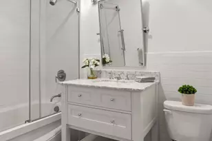 238 W 108th St, New York City, NY 10025 - Photo 18