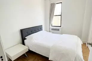 330 E 79th St, New York, NY 10075 - Photo 6