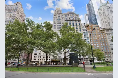 116 Central Park S #3F, New York, NY 10019 - Photo 8