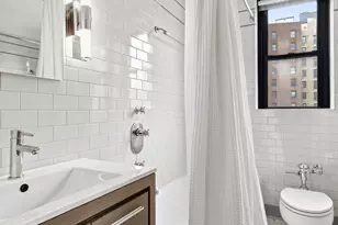 235 E 22nd St, New York City, NY 10010 - Photo 10