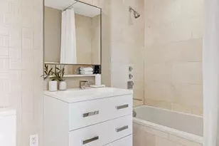124 W 23rd St, New York City, NY 10011 - Photo 12