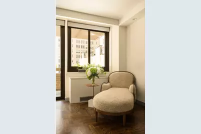 347 W 57th Street #6E, New York City, NY 10019 - Photo 4