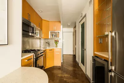 347 W 57th Street #6E, New York City, NY 10019 - Photo 6