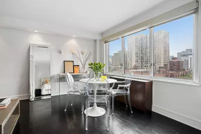 201 E 25th Street #10L, New York, NY 10010 - Photo 4