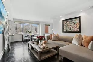 201 E 25th St, New York, NY 10010 - Photo 1