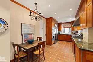 131 E 69th St, New York City, NY 10021 - Photo 8