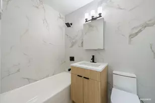 599 E 7th St, New York City, NY 11218 - Photo 14