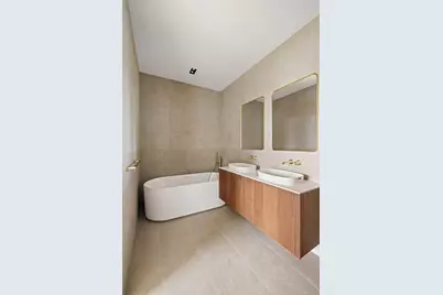 28 Herbert Street #5A, New York City, NY 11222 - Photo 6