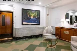 2 Beekman Pl, New York City, NY 10022 - Photo 10