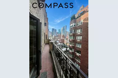 2 Beekman Place #10F, New York, NY 10022 - Photo 2