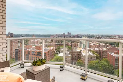 3333 Henry Hudson Parkway #20D, New York City, NY 10463 - Photo 1