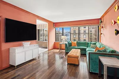 900 Park Avenue #14C, New York, NY 10075 - Photo 1