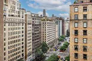 900 Park Ave, New York City, NY 10075 - Photo 4
