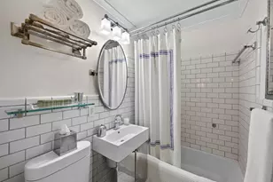 100 W 94th St, New York City, NY 10025 - Photo 18