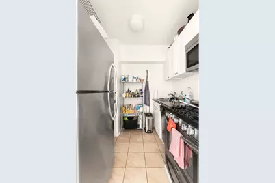 45 W 67th Street #6B, New York, NY 10023 - Photo 4