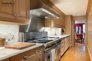 126 E 74th St, New York City, NY 10021 - Photo 8