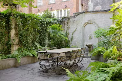 126 E 74th Street, New York City, NY 10021 - Photo 10