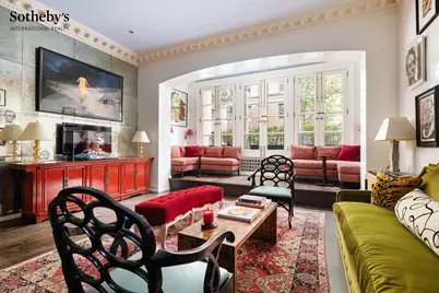 126 E 74th Street, New York City, NY 10021 - Photo 2