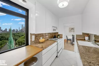 10 W 66th Street #14G, New York City, NY 10023 - Photo 4