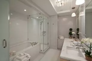 21 E 61st St, New York City, NY 10065 - Photo 8