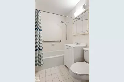 142 W End Avenue #5M, New York, NY 10023 - Photo 6