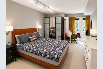 253 W 73rd Street #1A, New York City, NY 10023 - Photo 4