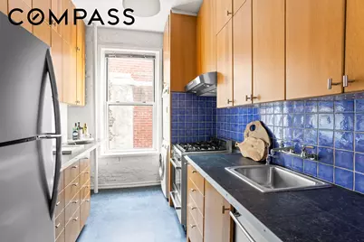 210 E 17th Street #4D, New York, NY 10003 - Photo 6