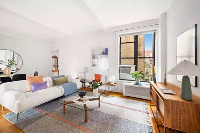114 W 70th Street #6B, New York City, NY 10023 - Photo 1