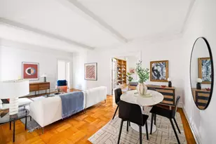 114 W 70th St, New York City, NY 10023 - Photo 2