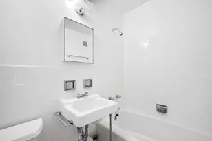 185 W End Ave, New York City, NY 10023 - Photo 6