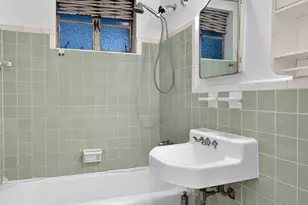 759 E 10th St, Brooklyn, NY 11230 - Photo 6