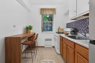 759 E 10th St, Brooklyn, NY 11230 - Photo 4
