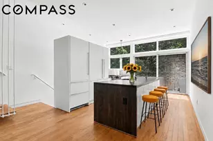 34 Monroe St, New York City, NY 11238 - Photo 2