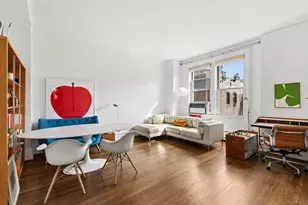 320 W 86th St, New York City, NY 10024 - Photo 1