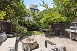 316 Carroll St, New York City, NY 11231 - Photo 2
